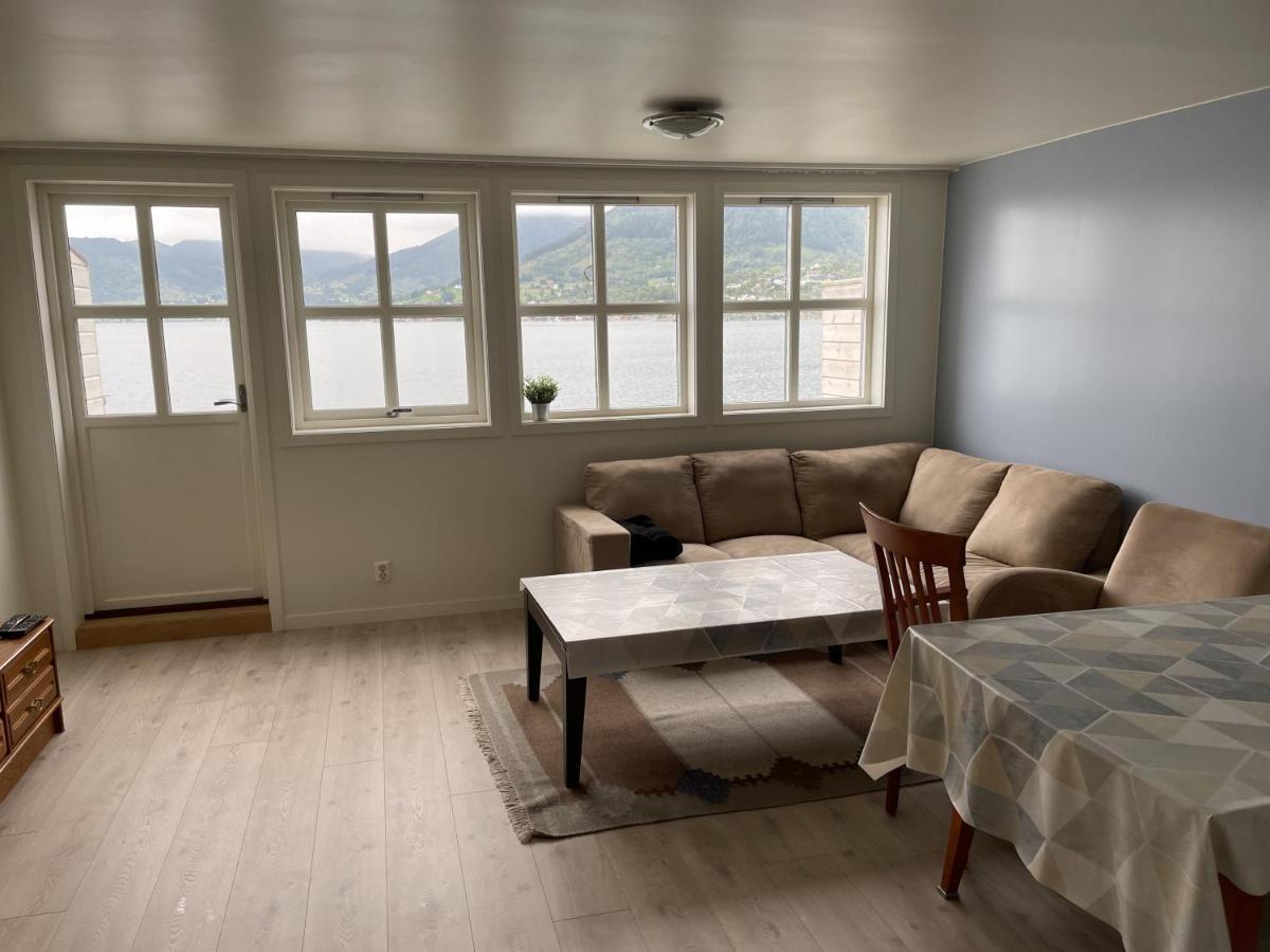 Fjord Apartments Dimmelsvik ภายนอก รูปภาพ